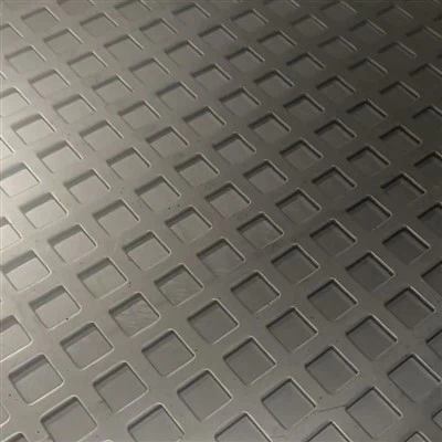 مستطیل سوراخ شدہ پینل